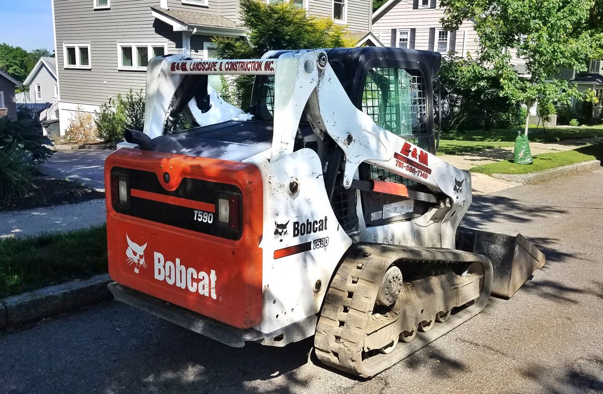Bobcat T590 — фото