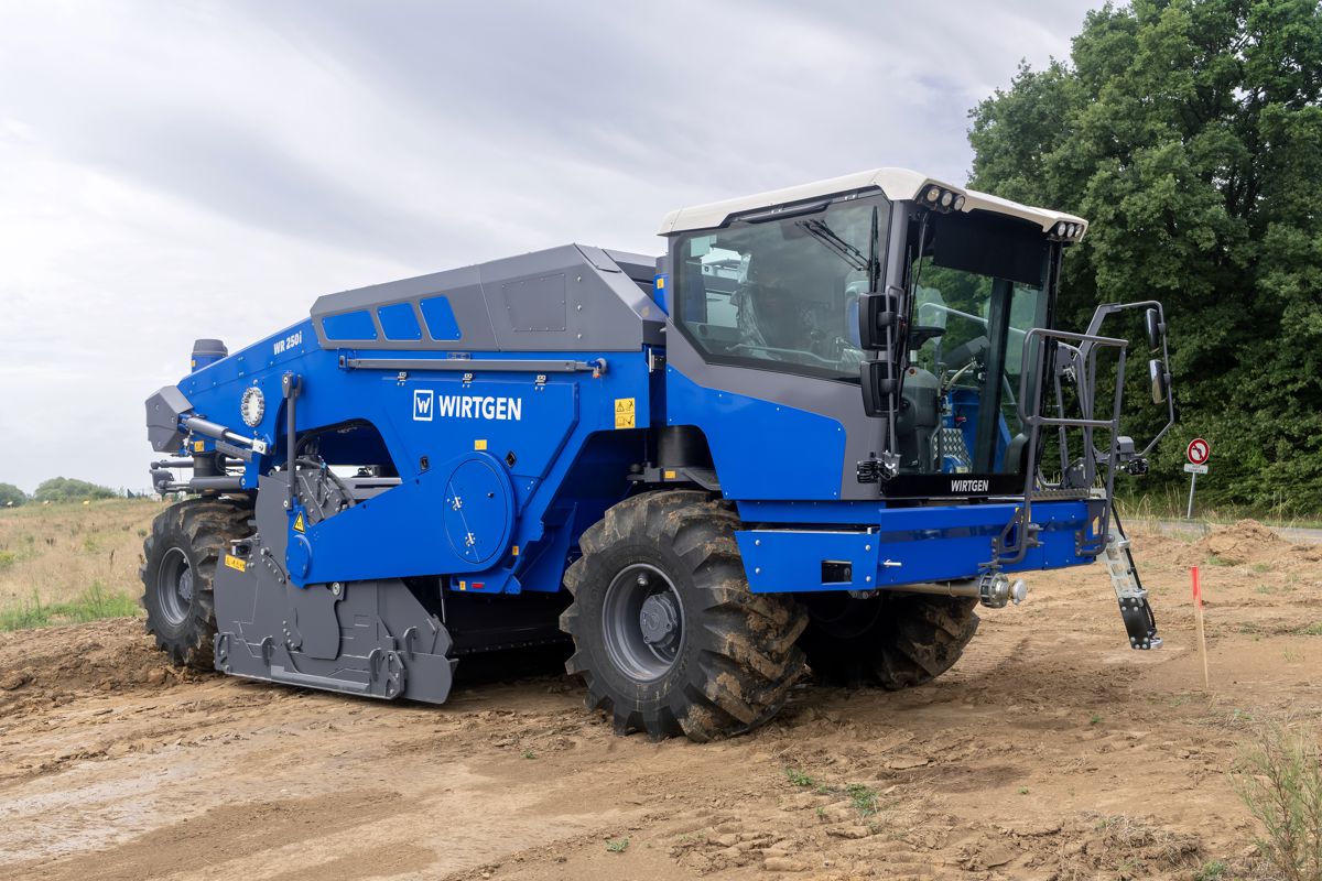 Wirtgen WR 250i — фото